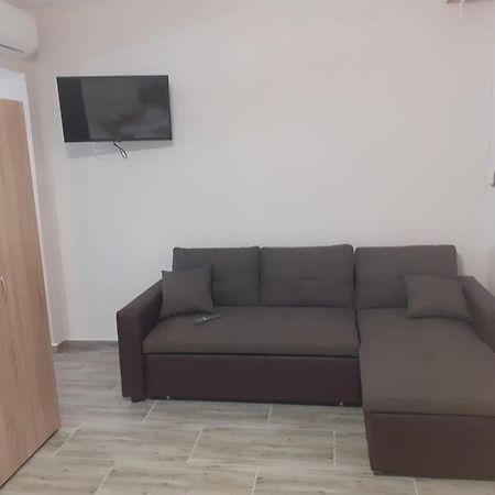 Angela Apartments & Studio Fanárion Dış mekan fotoğraf